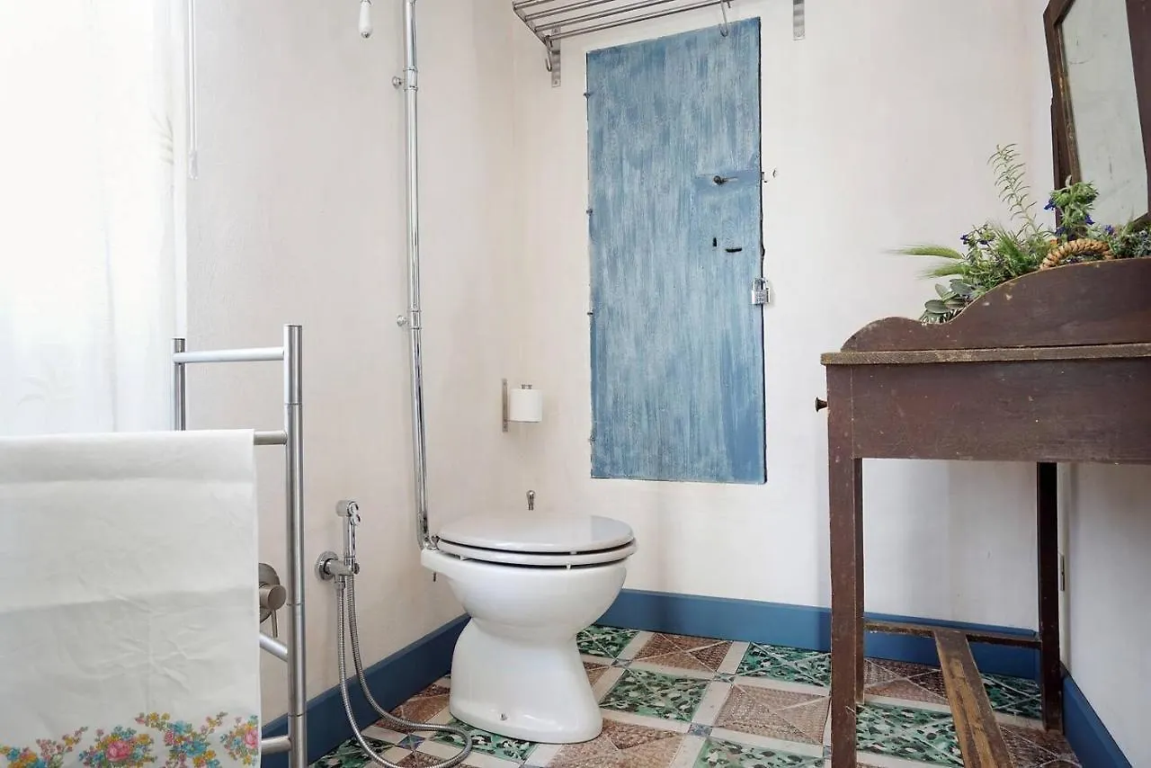 Antica Dimora La Porta Del Sale Bed & Breakfast Marsala Italy